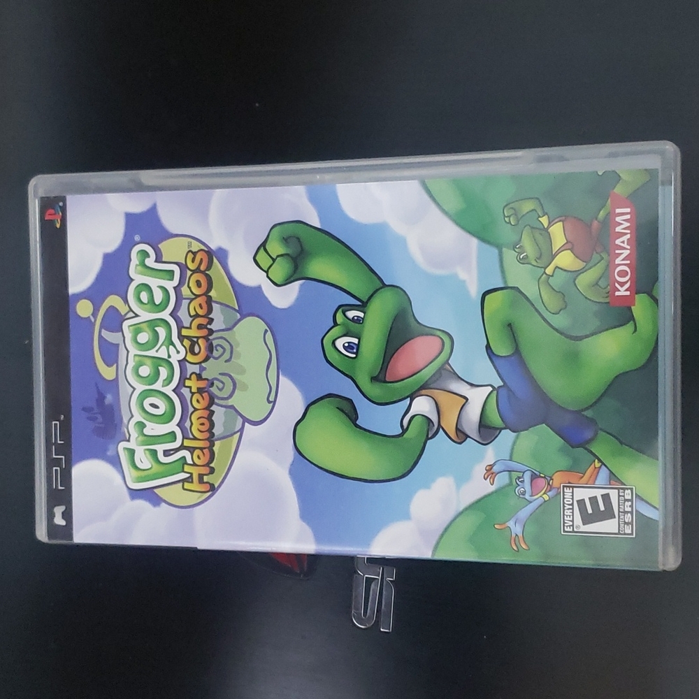 Sony psp frogger helmet chaos video game